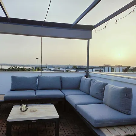 Salinas Luxury Danuria *