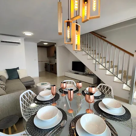 Salinas Luxury Danuria Holiday home